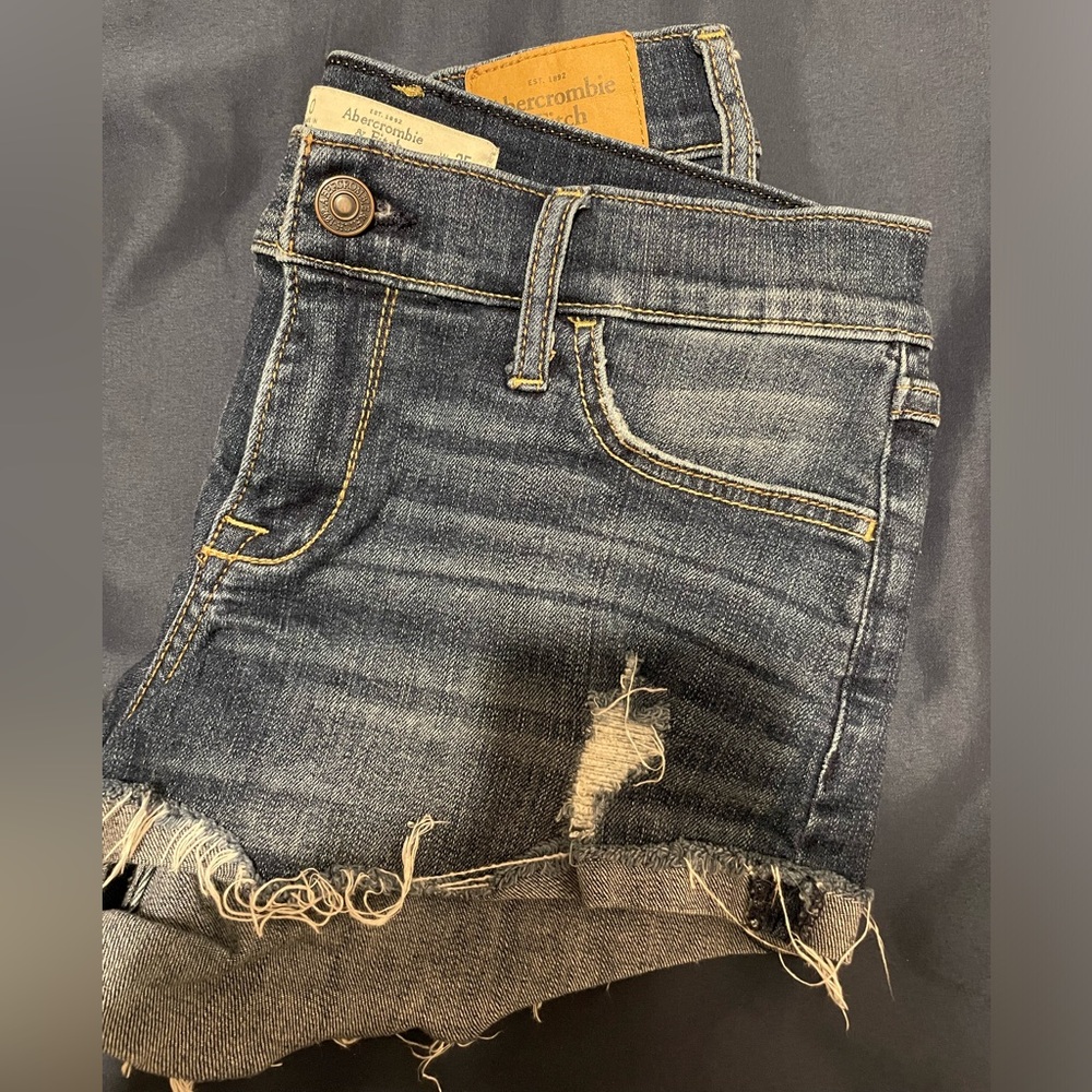 5 Pocket Abercrombie & Fitch Dark Wash Cuffed Shorts with Rips